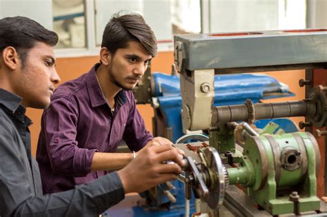 mechanical engineering placements abroad